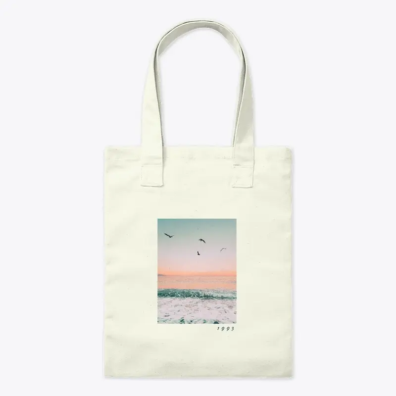 lovely beach bags and comfy hoodies 